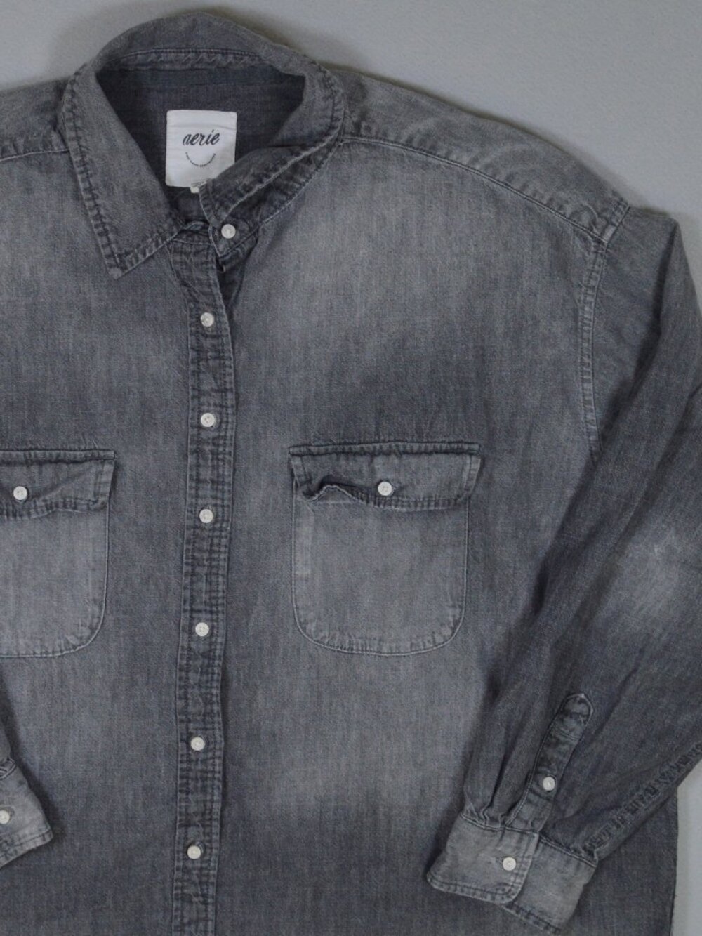 Aerie Gray Chambray Button Down Shirt Medium Washed Cotton Casual Overshirt